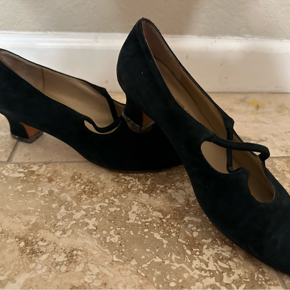 Salvatore Ferragamo kitten leather heels